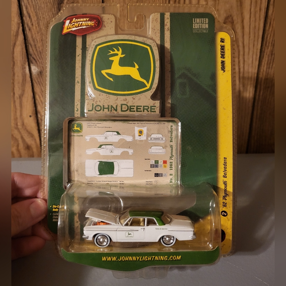 Johnny Lightning John Deere Diecast Car